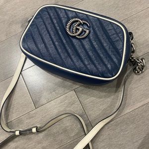 Gucci GG Marmont Navy Blue Diagonal Quilted White Trim Leather Camera Bag Italy